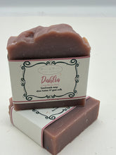 Load image into Gallery viewer, Dahlia