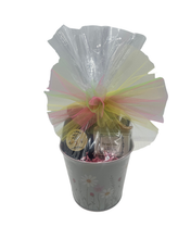 Load image into Gallery viewer, Sweet Honey Basket